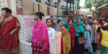 চট্টগ্রামে ভোট শুরু, ভোটার উপস্তিতি কম