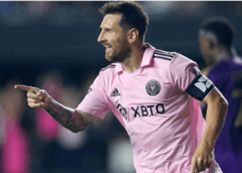 মেসির জোড়া গোলে শেষ ষোলোয় মায়ামি