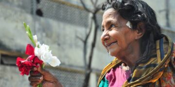 আজ বিশ্ব প্রবীণ দিবস